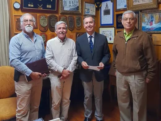 Firma de un acuerdo de colaboración con el Club Naval de Valparaíso.